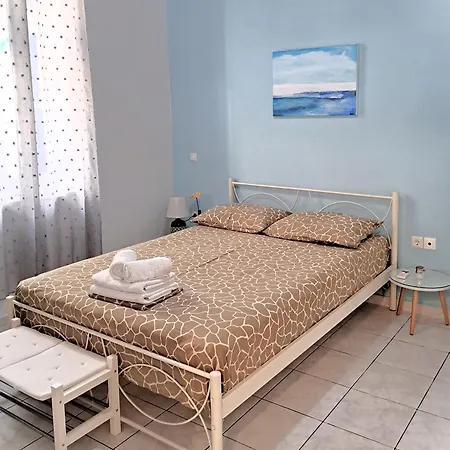 Stone Family Garden Center Apartamento Kyparissia