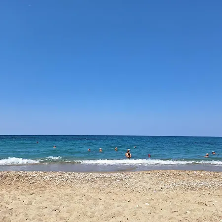 Stone Family Home Garden Center Beach Apartman *